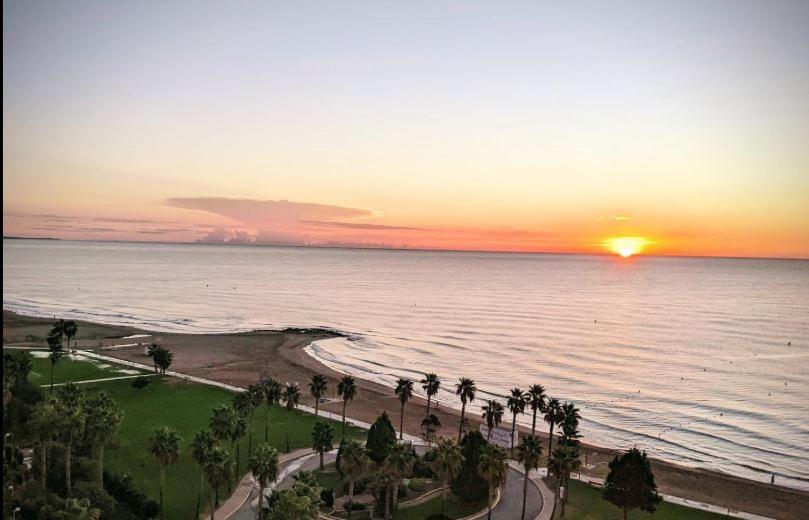 אורופסה דל מר Mondrian Magic World - Sea View First Line Of The Beach מראה חיצוני תמונה